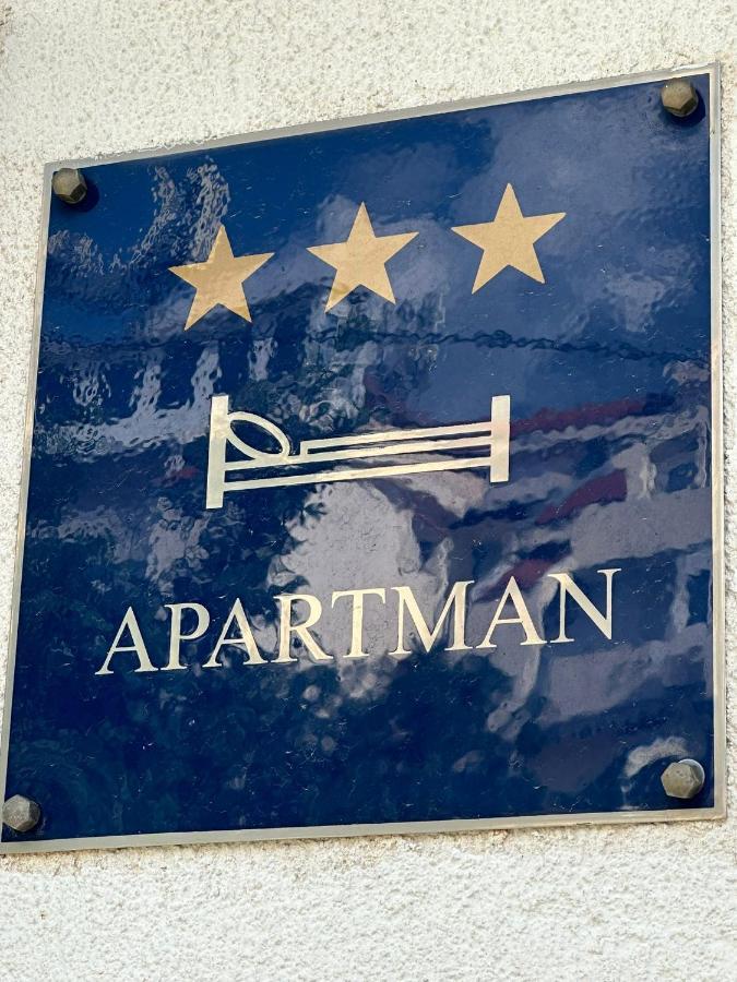 Apartmani Карлобаг Екстериор снимка