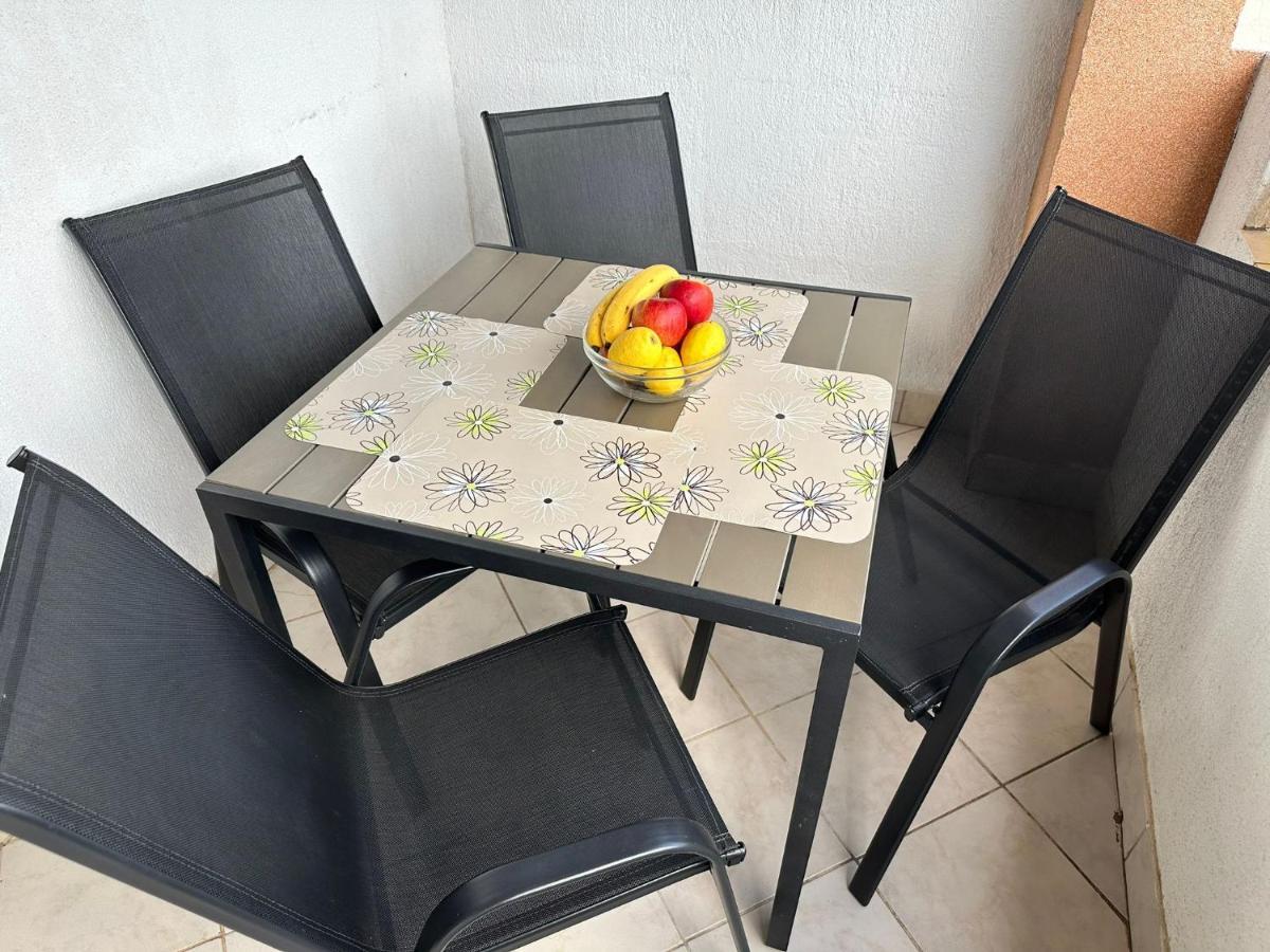 Apartmani Карлобаг Екстериор снимка