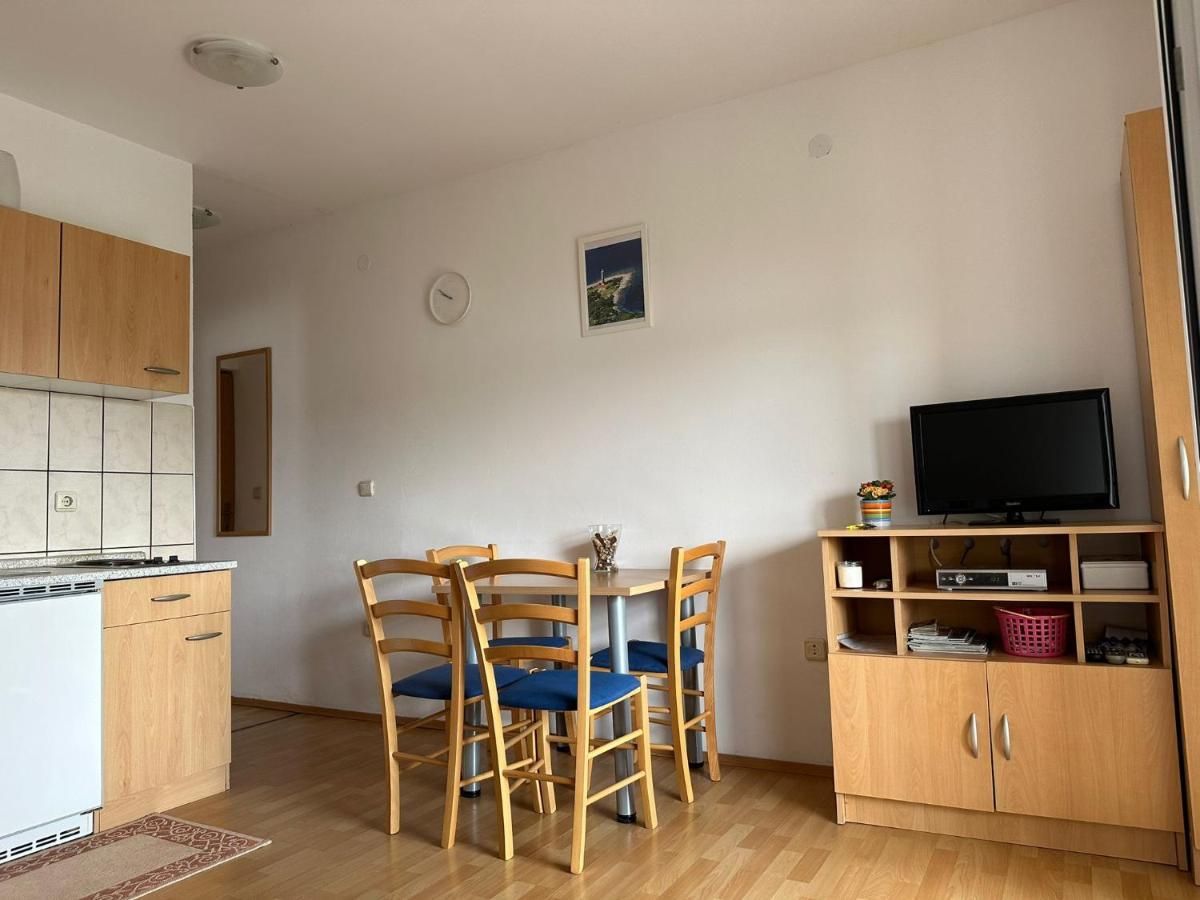 Apartmani Карлобаг Екстериор снимка